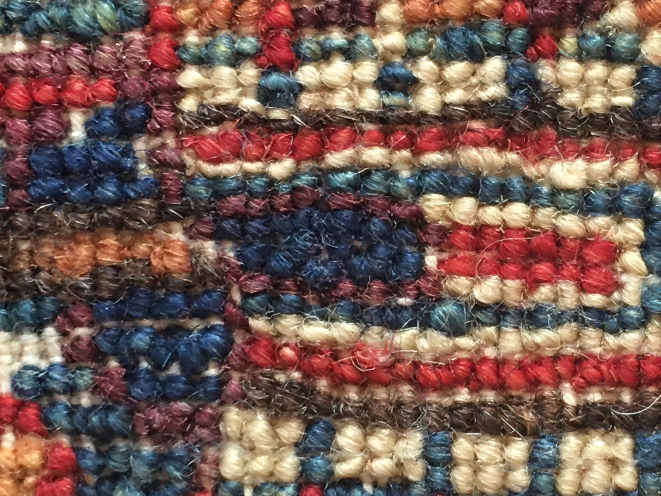 Detailing of knots on the back of the rug