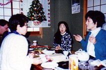 ESL Class session, Christmas Party, ALPS English School, Kashiwara, Japan. Photo by David Gillette  2005.